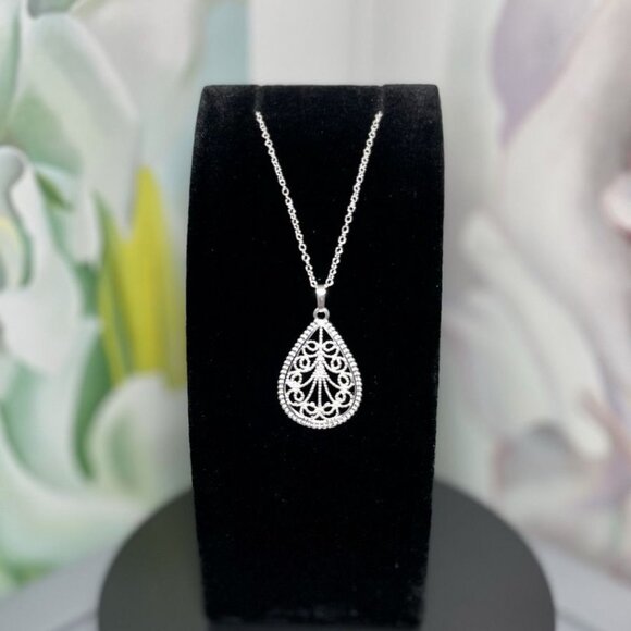 Mikaela Lane Filigree 925 Sterling Silver Teardrop Pendant Necklace Gift Boxed - Picture 3 of 7